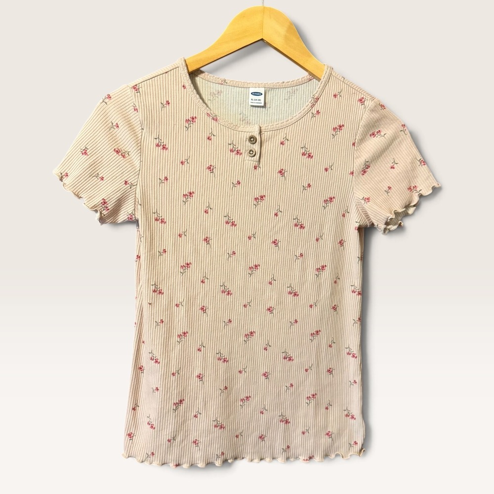 Old Navy XL 14-16 Beige Pink Floral Ribbed Henley Lettuce Trim Top Short Sleeve